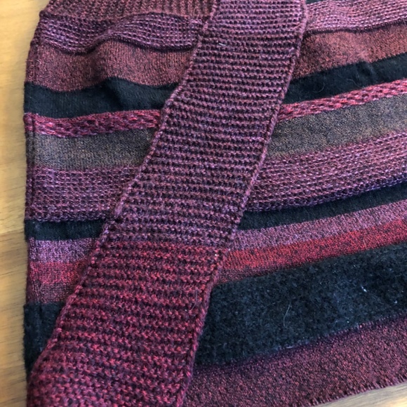 Sarah Pacini Burgundy and Black Off-the-Shoulder Sweater - Picture 2 of 8